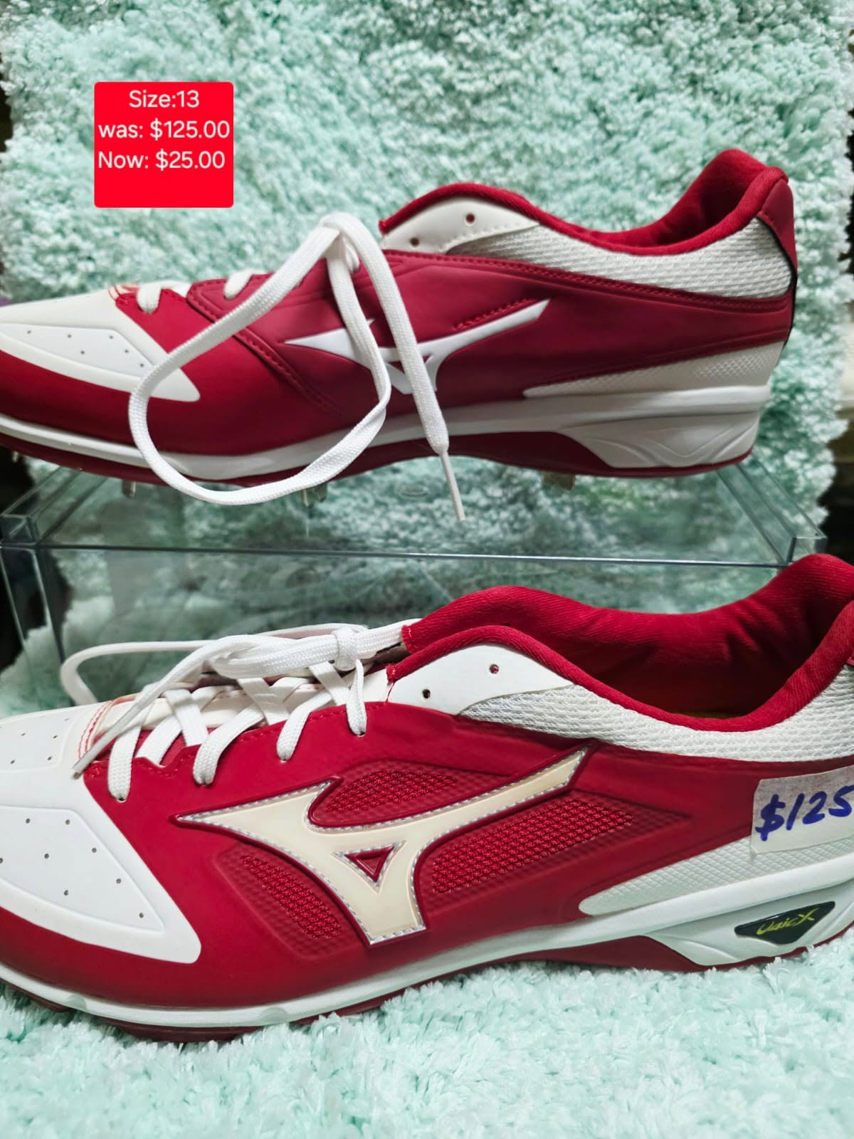 Mizuno Baseball Cleats — Size 13