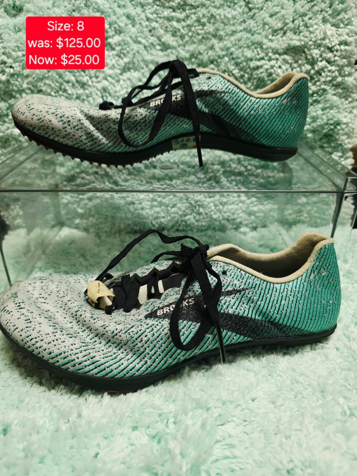 Brooks Cleats — Green — Size 13