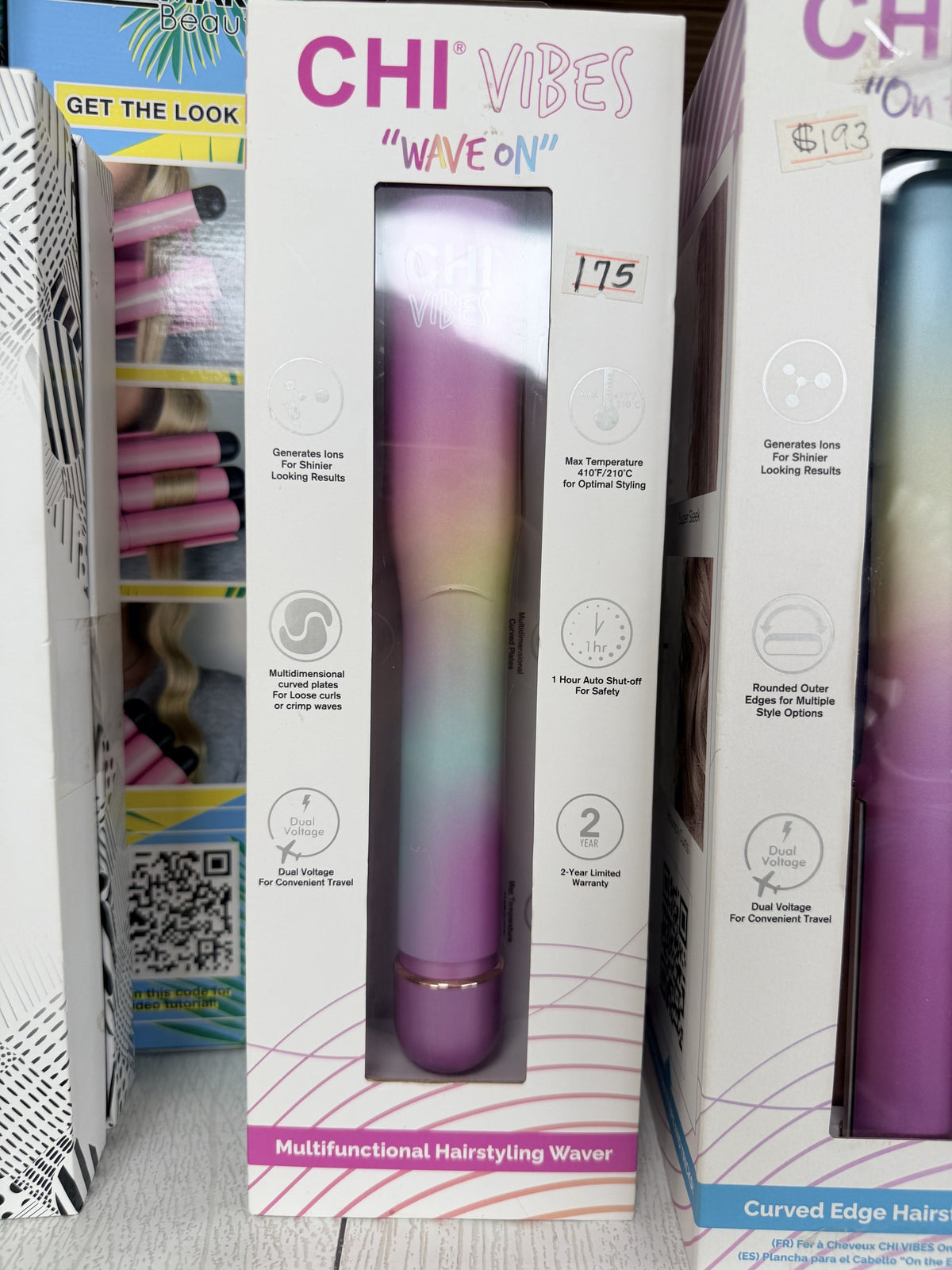 CHI Vibes Wave On Multifunctional Hairstyling Waver — Multidimensional curved plates