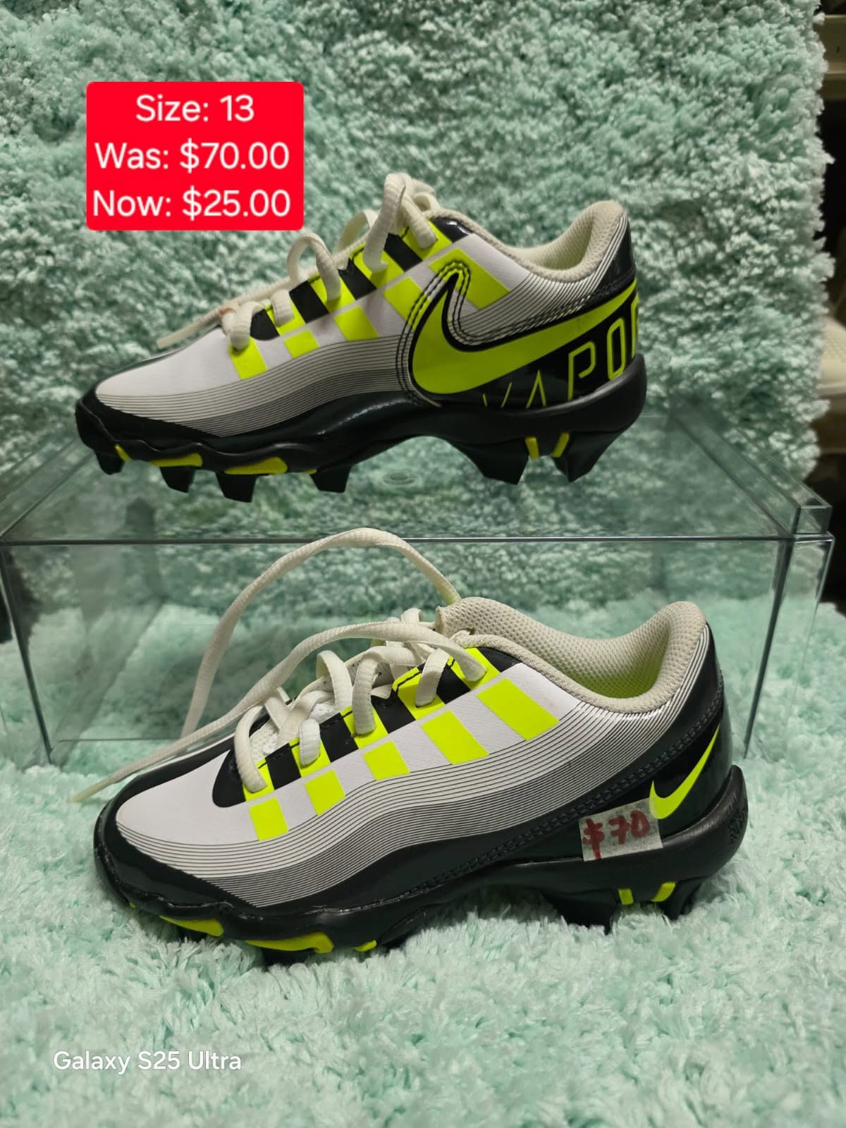 Brooks Cleats — Green — Size 8