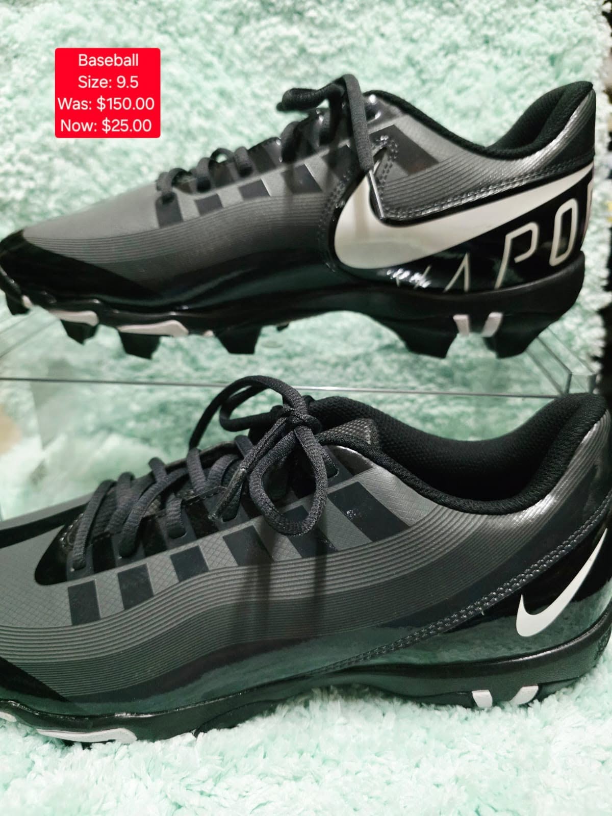 Nike Baseball Cleats — Size 9.5