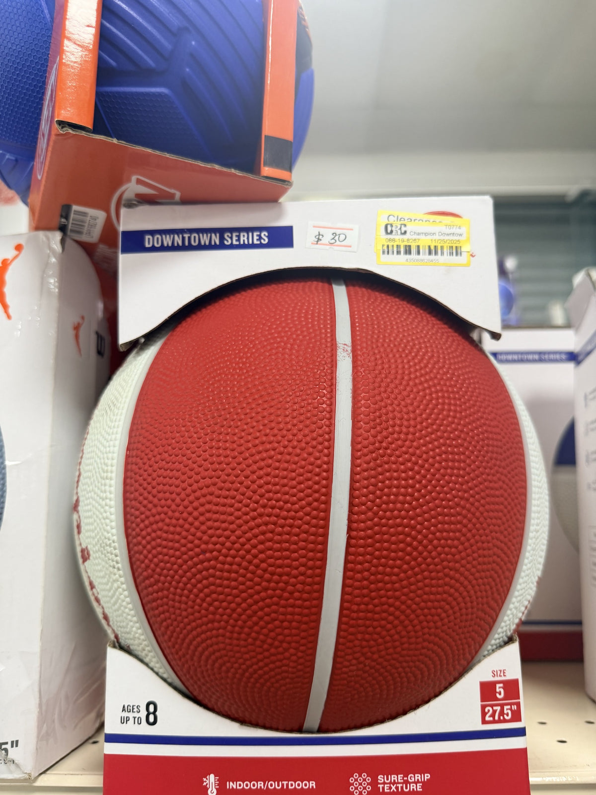 Champion Downtown Series Basketball — Red/white; size 5 / 27.5 in