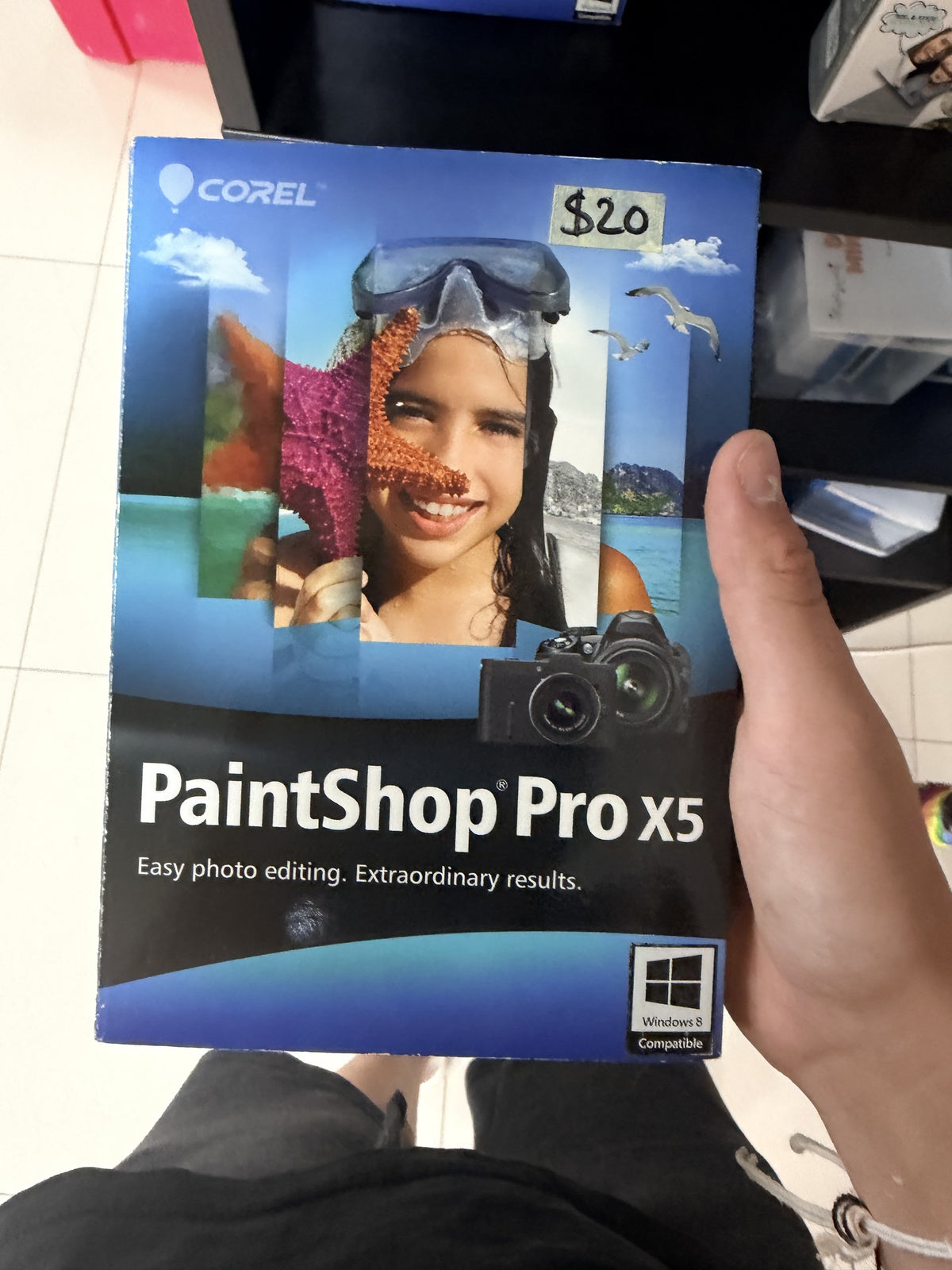 Corel PaintShop Pro X5 — Windows 8 compatible; boxed disc