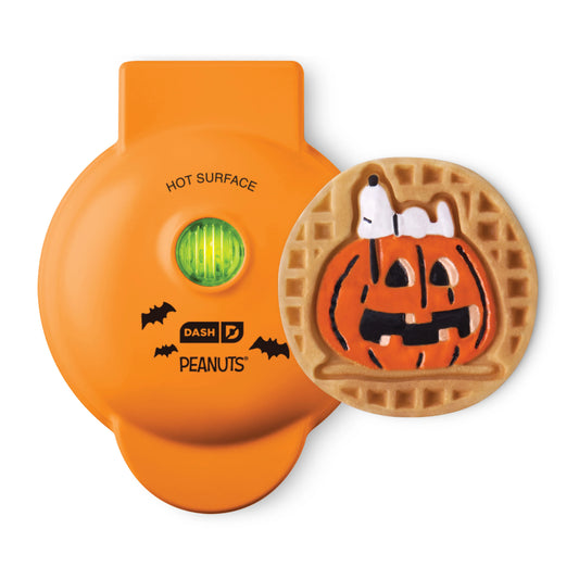 Dash Peanuts Snoopy Jack-o'-Lantern Mini Waffle Maker — 4 in; orange