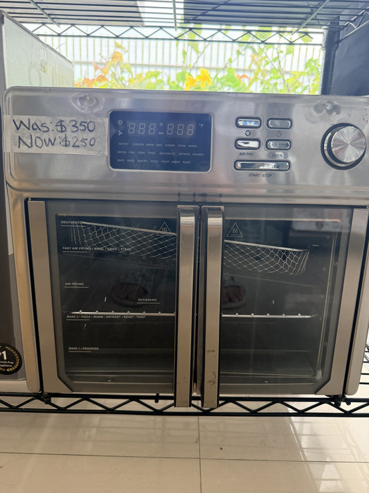 Digital Air Fry Oven and Dehydrator — Large countertop oven