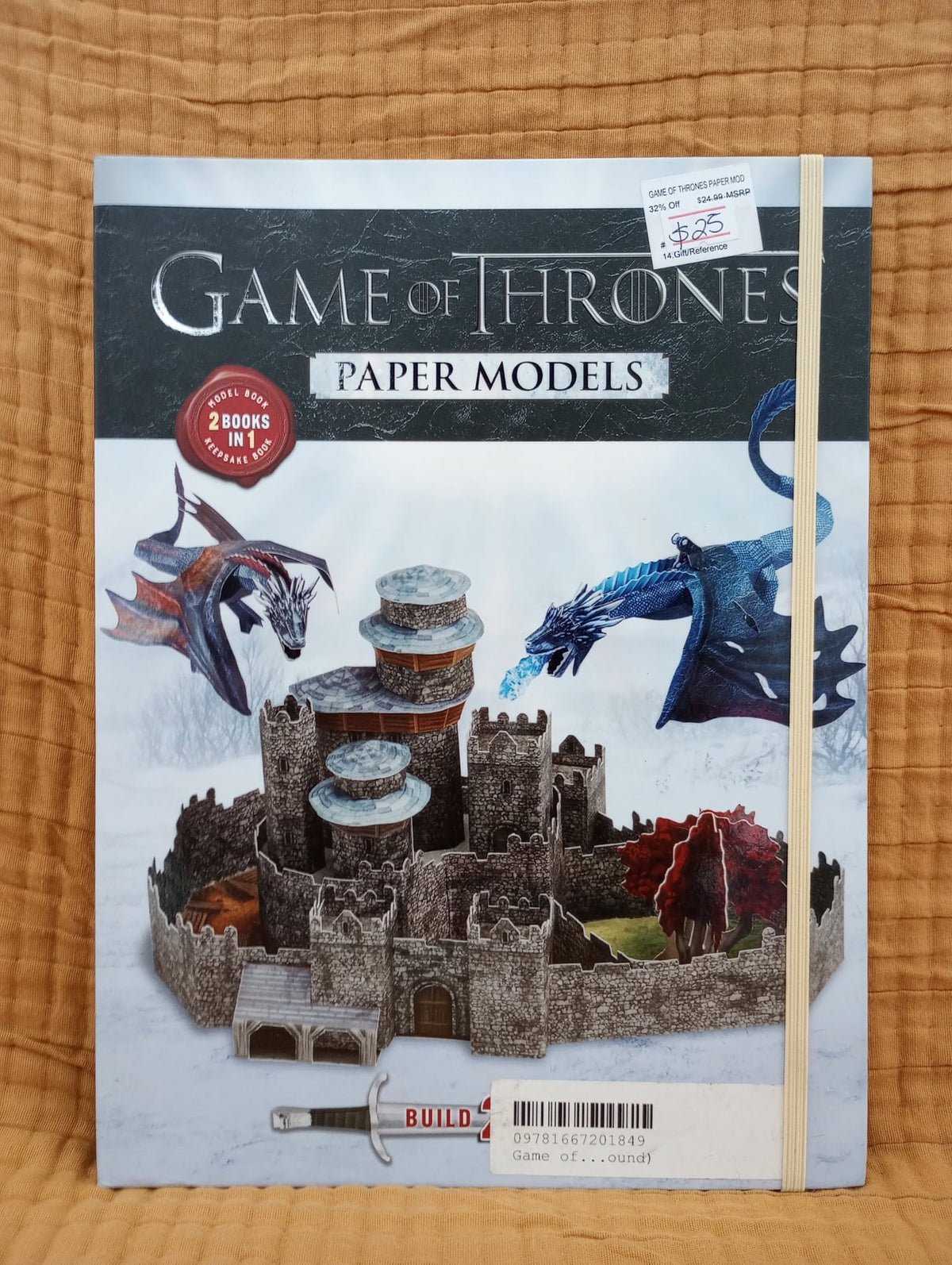 Game of Thrones Paper Models two-books-in-one cover