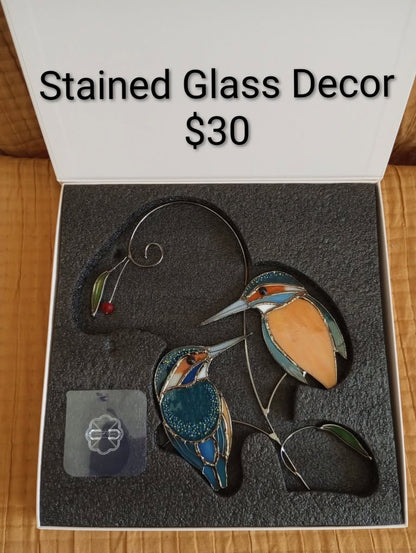 Three-bird stained-glass hanging decor