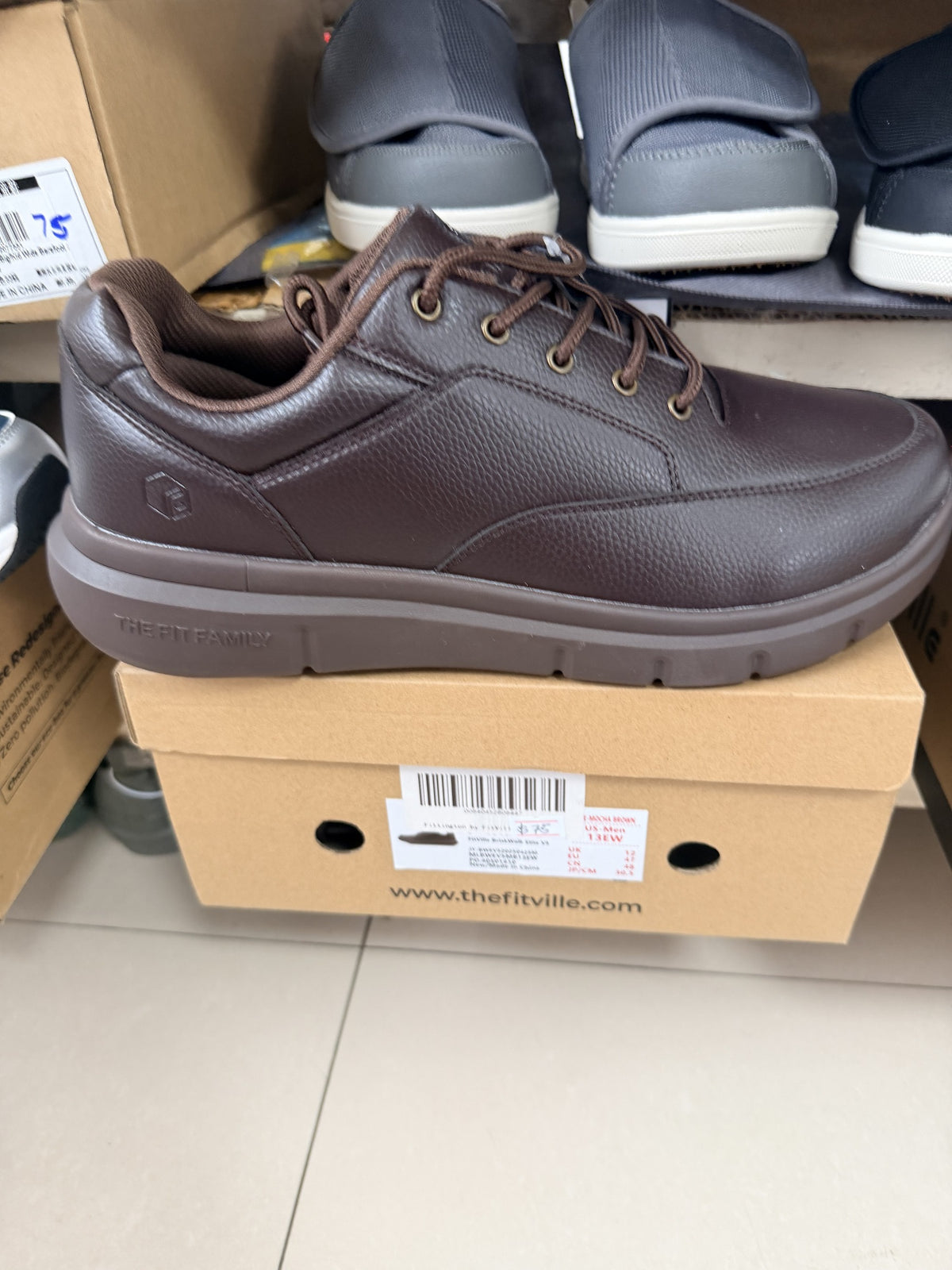 FitVille Men's Wide Shoe — Brown; US men's 13 EW
