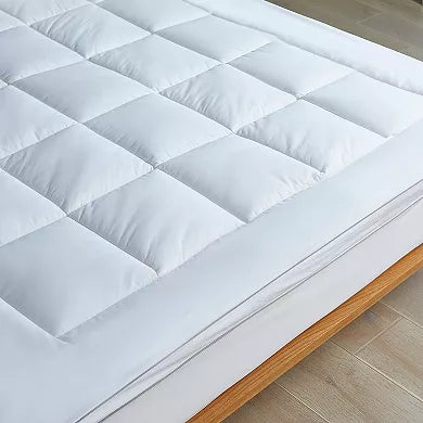 Hotel Suite 2-Inch Tencel Mattress Topper — Queen; White