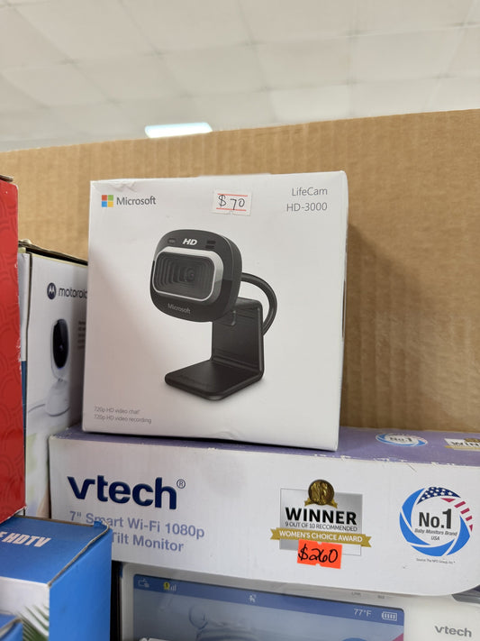 Microsoft LifeCam HD-3000 Webcam — Black