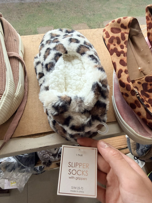 Sherpa-Lined Slipper Socks with Grippers — Leopard print; S/M (5-7)