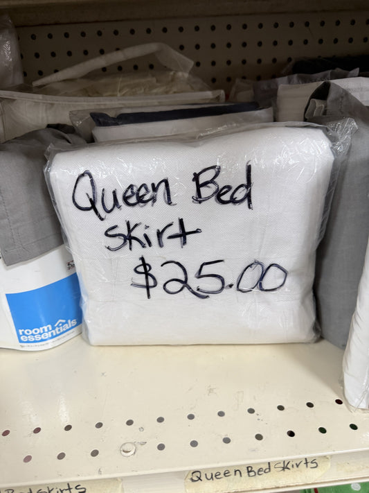 Tailored Bed Skirt — Queen; White
