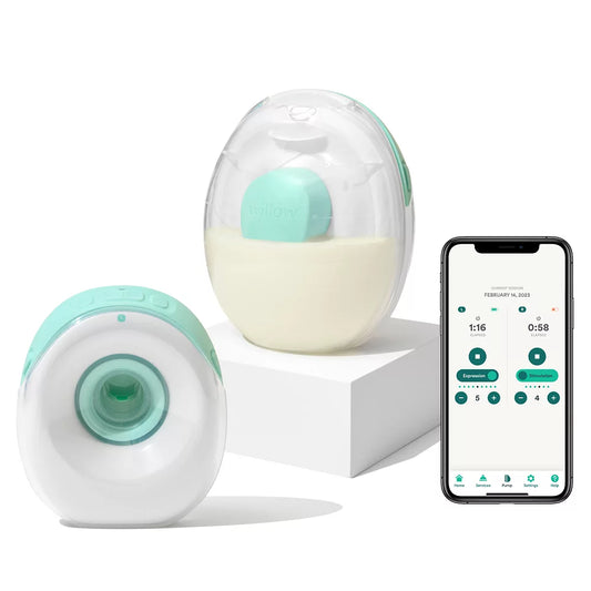 Willow Go Wearable Breast Pump Kit — White